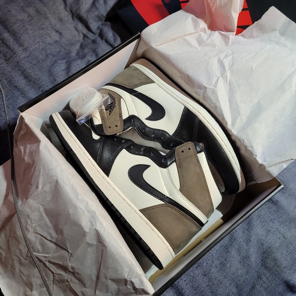Aj1 mocah - Picture 10 of 16